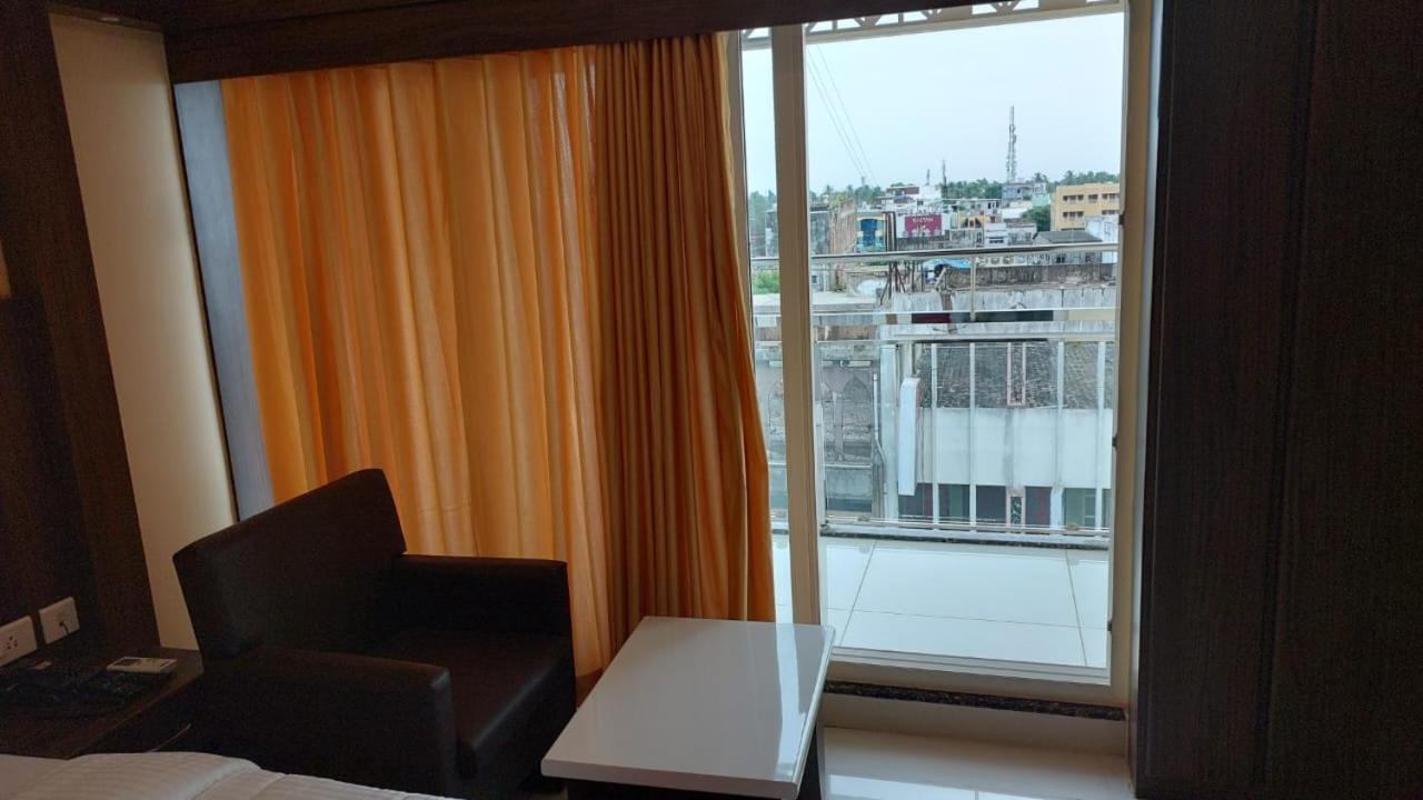 Sri Balaji Grand Hotel Kumbakonam Zewnętrze zdjęcie