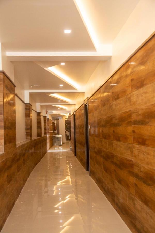 Sri Balaji Grand Hotel Kumbakonam Zewnętrze zdjęcie